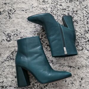Vince Camuto Pointed Toe Retro Heel Leather Boots Dark Green Womens 7 City Chic